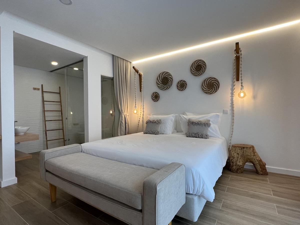 زامبوجيرا دو مار Alojamento White Rose Boutique المظهر الخارجي الصورة
